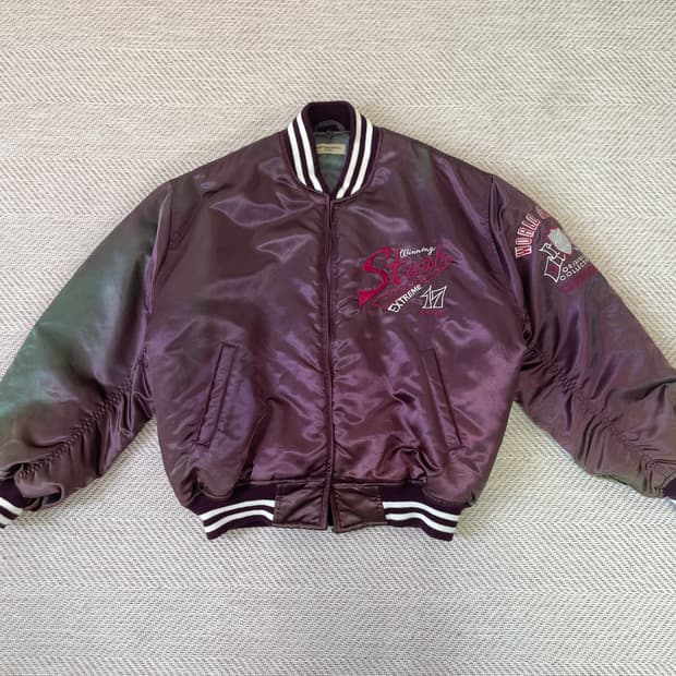 빈티지 그라데이션 페이딩 바시티 새틴 자켓 