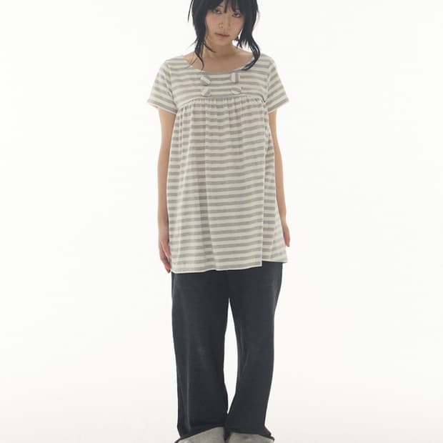 익스파이어드걸 Emily Button Top Stripe