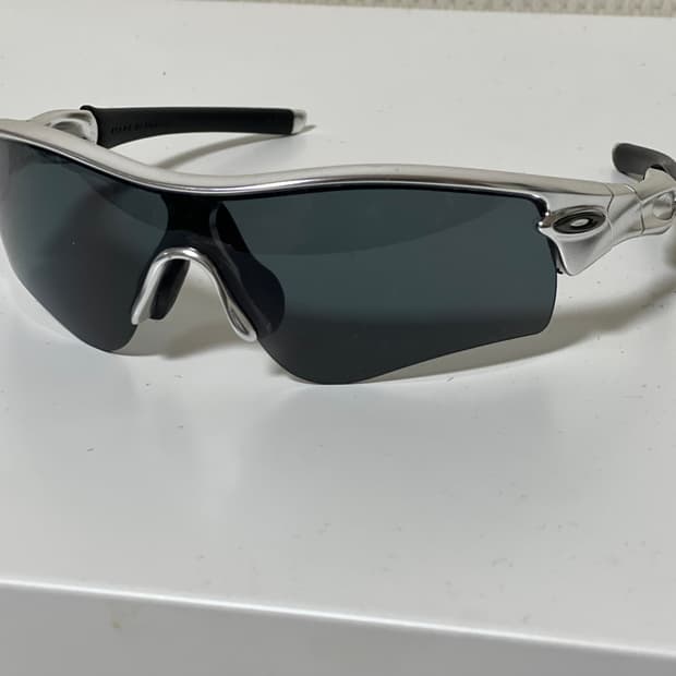 오클리 레이다 알루미늄 판매합니다