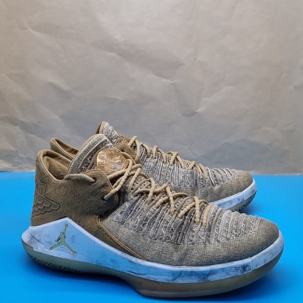 나이키 에어조던 로우 미시간 농구화250