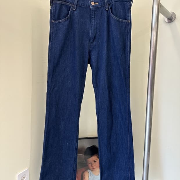 Wrangler boots cut denim
