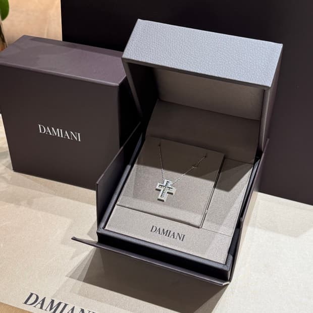 다미아니 벨에포크 화이트골드 네크리스 스몰 신상