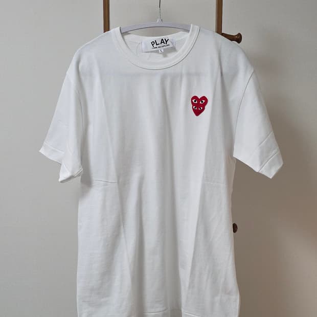 [L size]꼼데가르송 더블하트 티셔츠