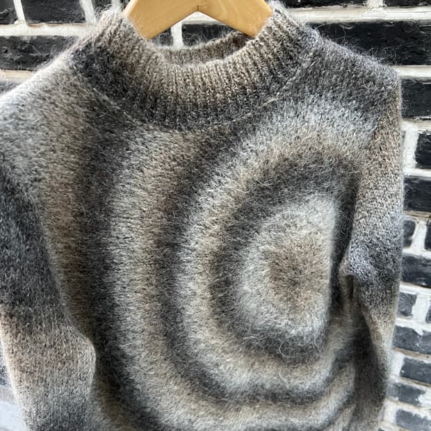 그라데이션 모헤어 니트