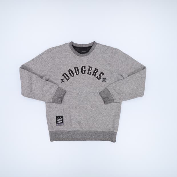 [95] MLB LA다져스 맨투맨 티셔츠 0119H1