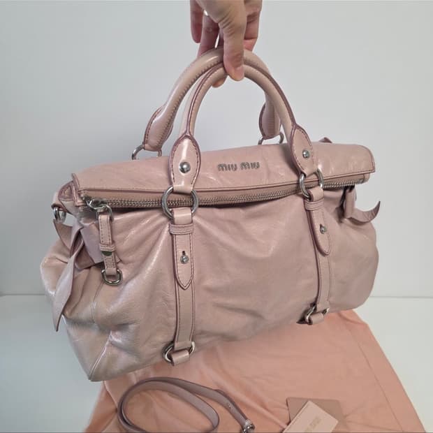 miumiu 미우미우 정품 보우 사첼백 은장 인디핑크 39 토트백 크로스