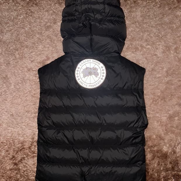 캐나다구스 준지 패딩베스트 s