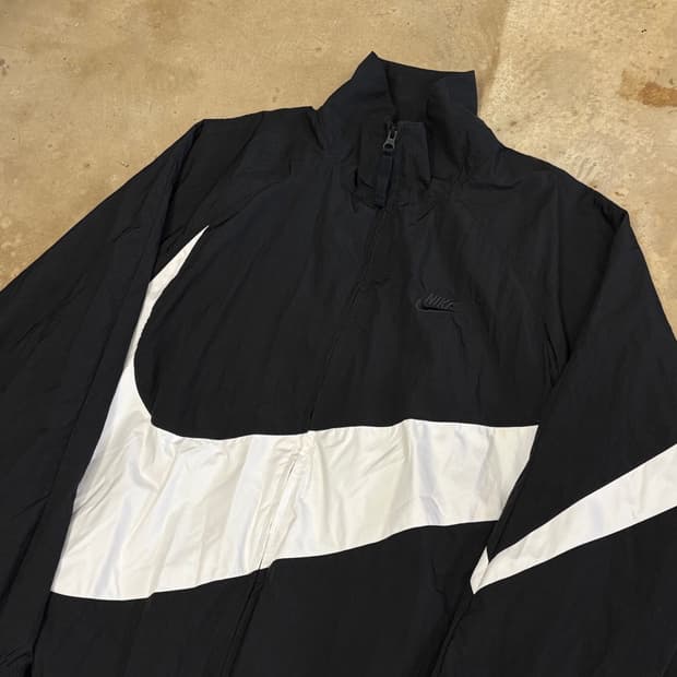 XL 나이키 빅스우시 바람막이