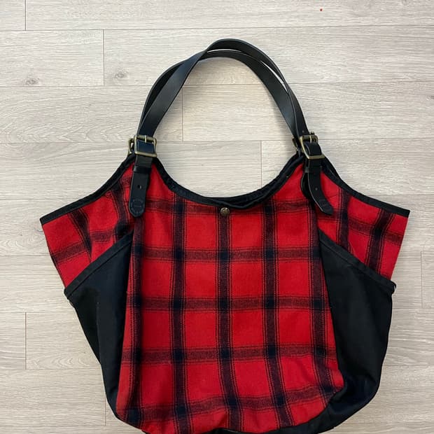 Filson buffalo check tote bag