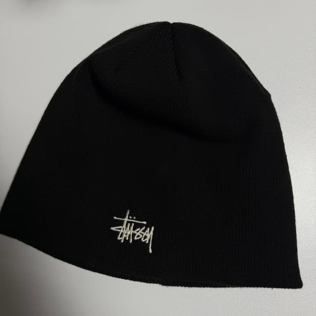 스투시 비니 블랙