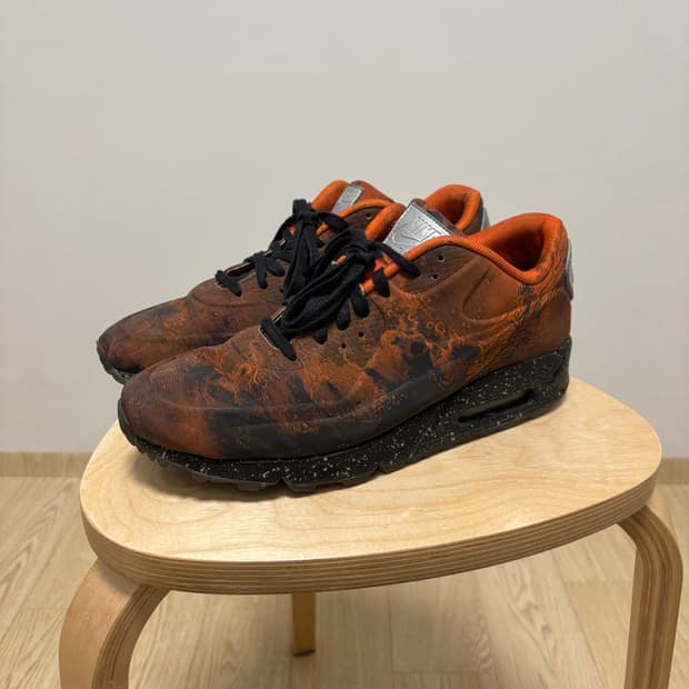 나이키 에어맥스 90 마스랜딩