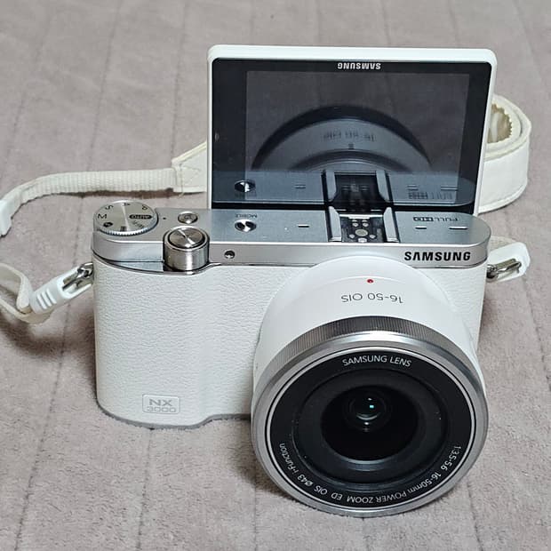 B 삼성 NX3000 미러리스 카메라