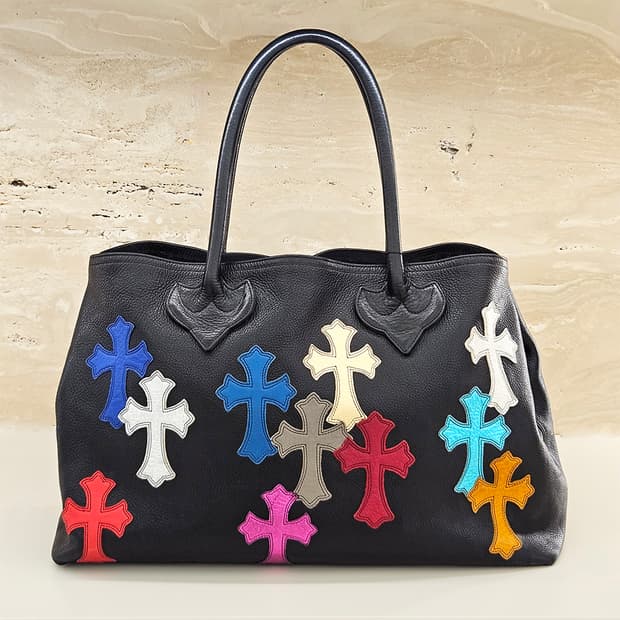 크롬하츠 멀티패치 토트백 B0921K312 / 3300만원