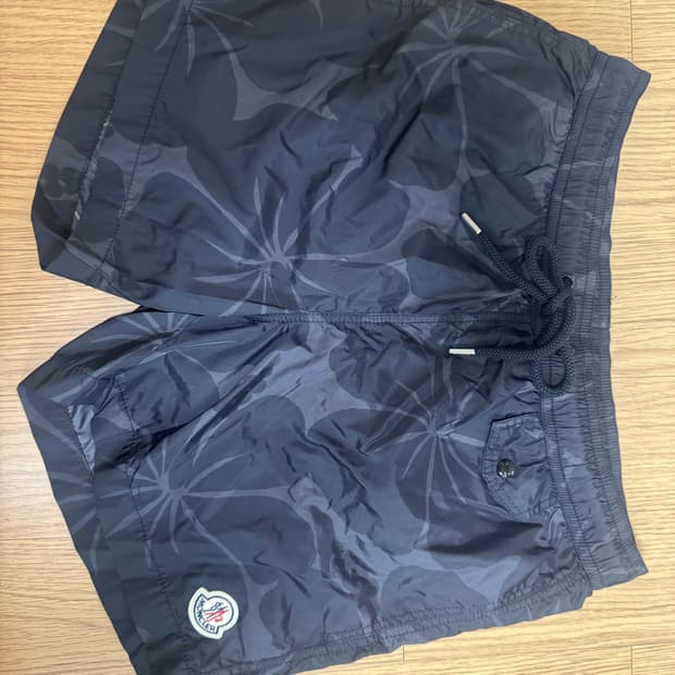 (새제품)몽클레어 스윔웨어(S 블랙)