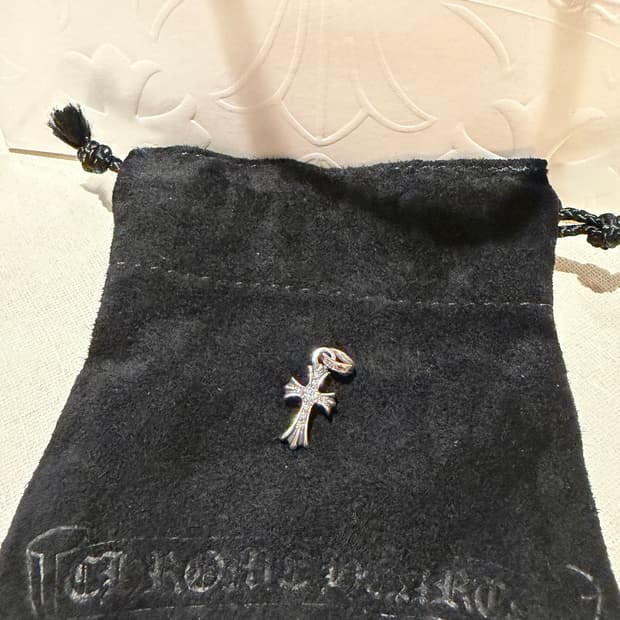 크롬하츠 베이비펫 풀 파베 펜던트