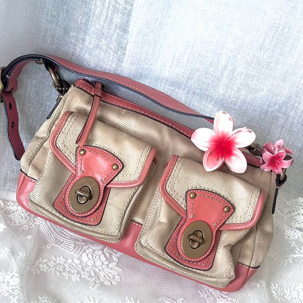 90s coach 시그니처 자카드 코랄 피치 턴락 아카이브 숄더백