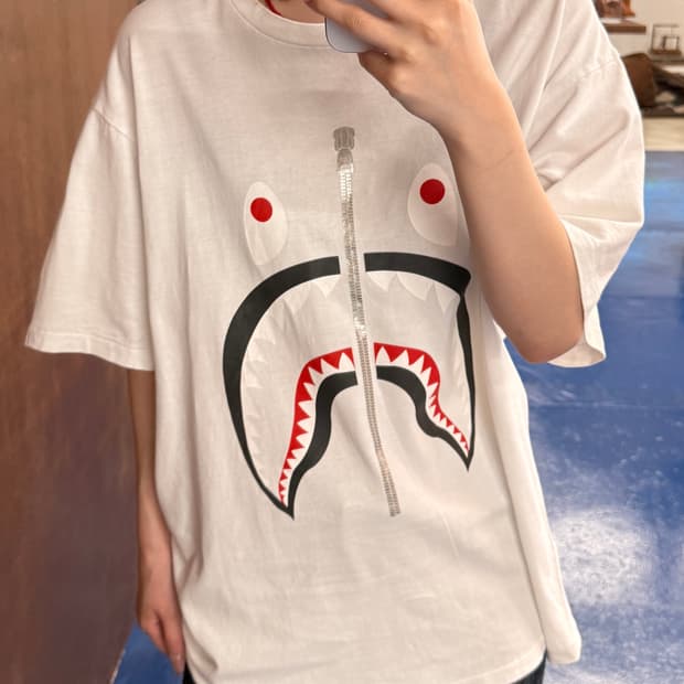 BAPE 베이프 샤크 화이트 반팔티