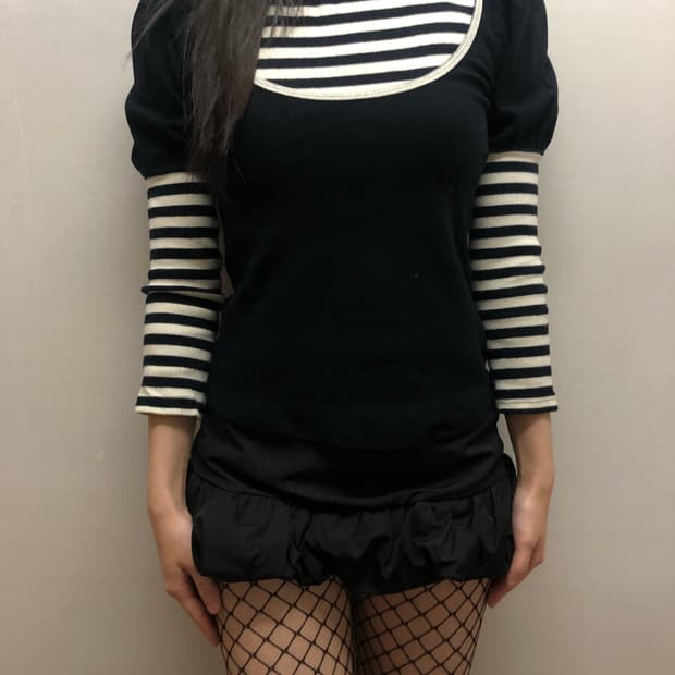 빈티지 블랙 스트라이프 레이어드 니트