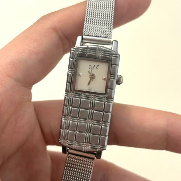 eeespace check bar watch