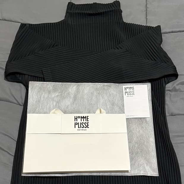 [2] 이세이미야케 옴므플리세 하이넥 롱 슬리브