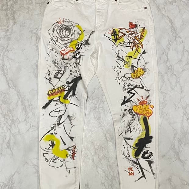 그래피티 화이트 팬츠 허리 32인치