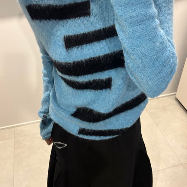 오픈프로덕트 오픈와이와이 블루 니트