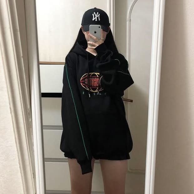 디즈고틱 후드티