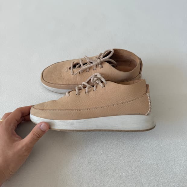 [230]클락스(Clarks) 레더 스니커즈