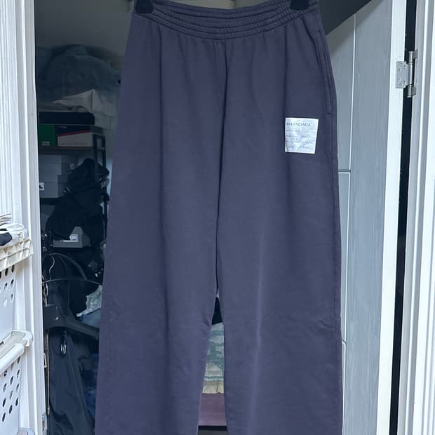 [M] 발렌시아가 샘플 스티커 스웨트팬츠