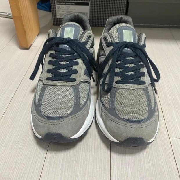 뉴발란스 990v5 카키 265