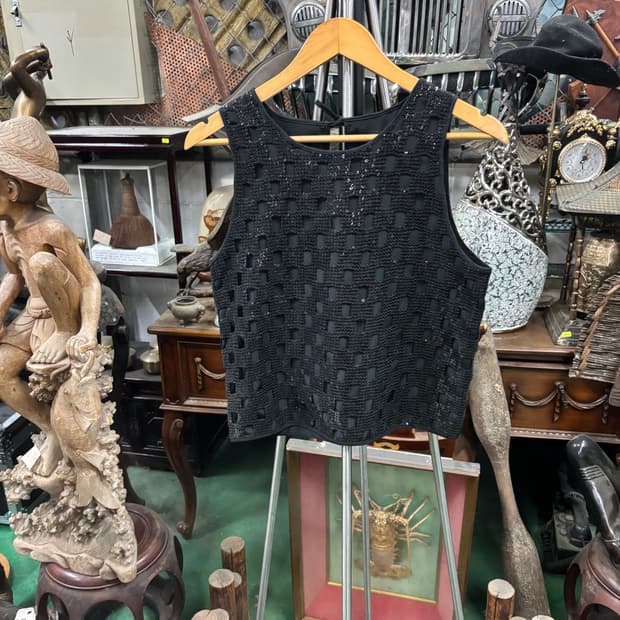 MSGM의 블랙 스팽 슬리브리스 탑 민소매