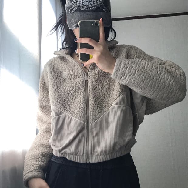 아디다스 베이지 코듀로이 후리스