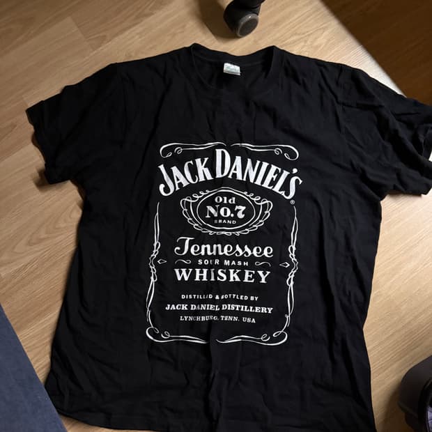 잭다니엘 반팔 티셔츠