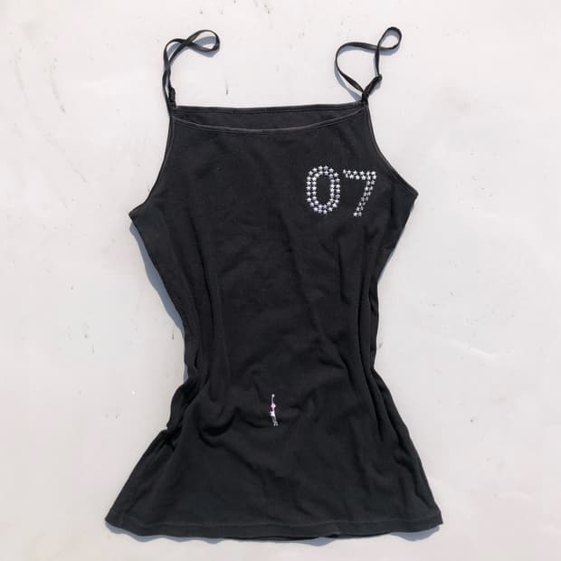 07 crystal black sleeveless