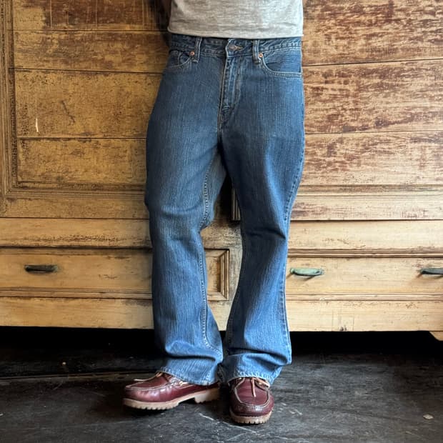 Levi’s 559 빈티지 워싱 릴렉스드 스트레이트 데님 팬츠