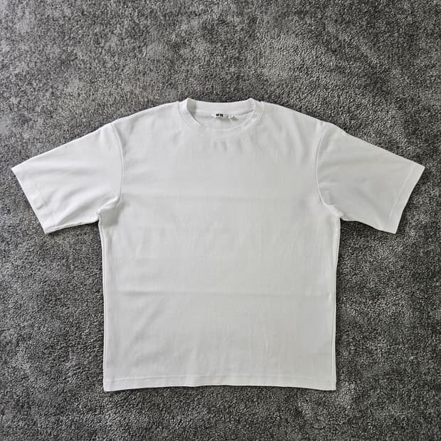 [무료배송] UNIQLO U 반팔 티셔츠