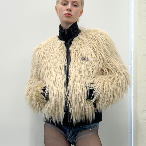 SCULPTOR Faux Mongolian Jacket 사이즈교환