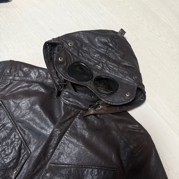씨피컴퍼니 램스킨 고글 자켓
