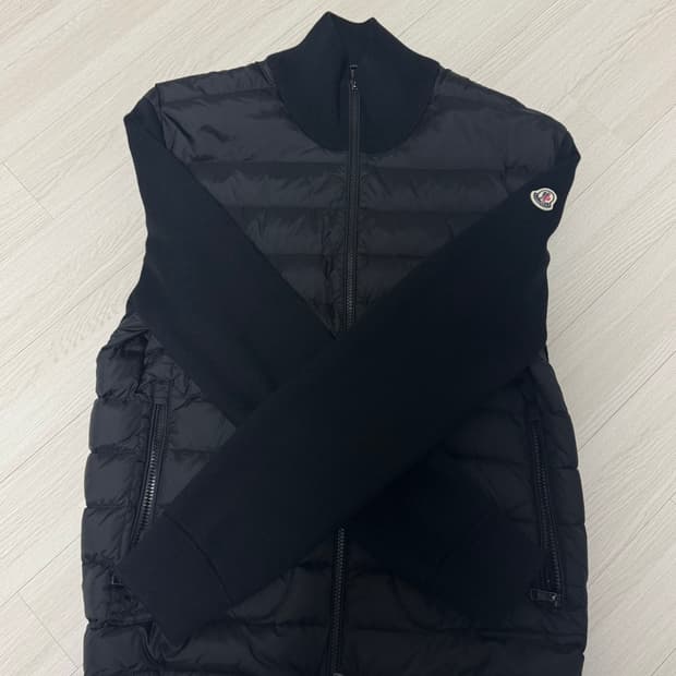 XXL]  몽클레어 김현우 니트 패딩