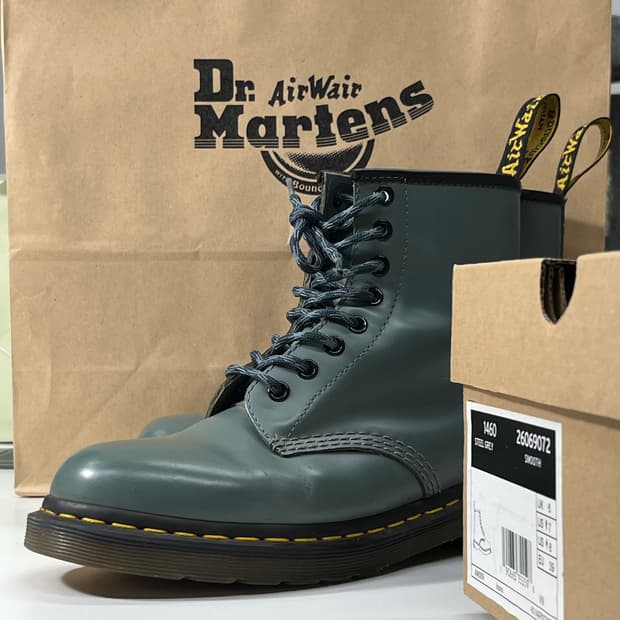 닥터마틴 1460 스무스 소가죽, 스틸 그레이 (절판된 상품. 좋은 상태