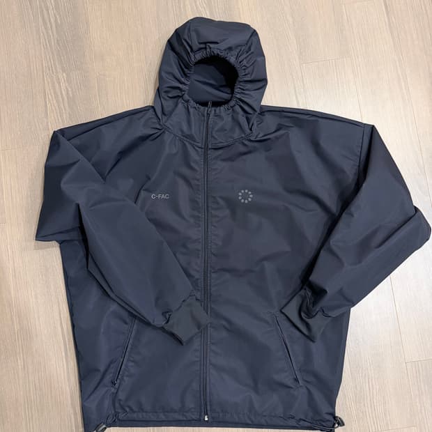 오닉스하이브리드트레이닝클럽 노마드 자켓