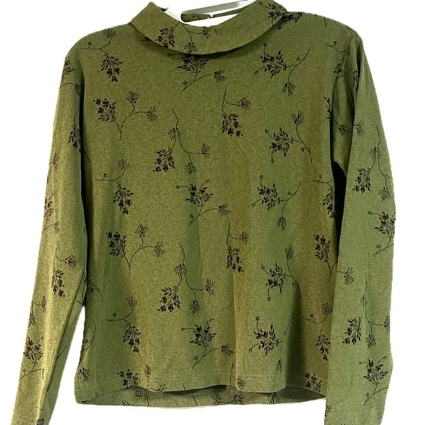 오리엔탈 플로럴 반폴라 티