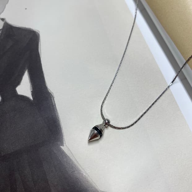 18k도금 원뿔 목걸이