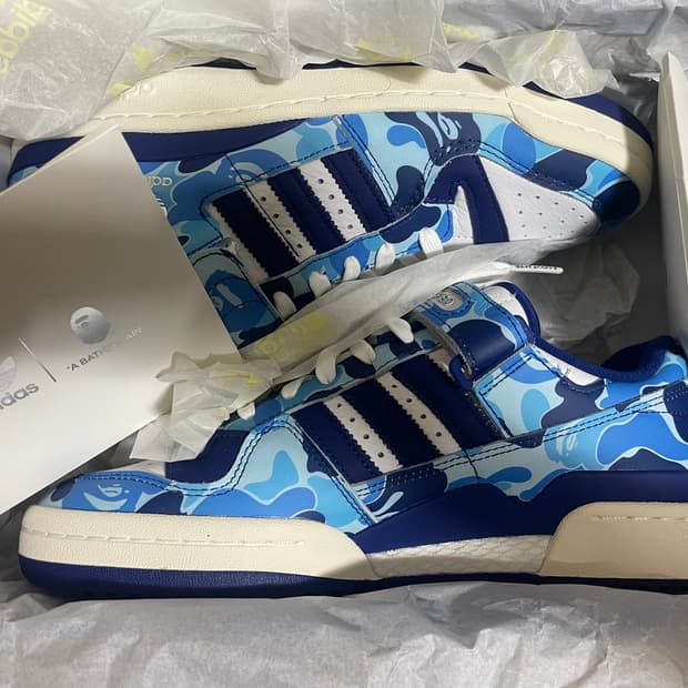 아디다스 x 베이프 포럼 84 로우 블루카모