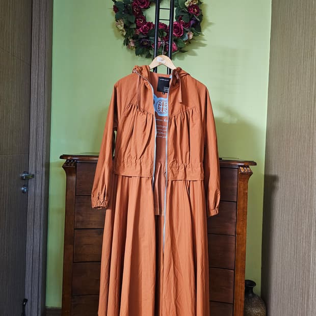 에고이스트 원피스형 코트