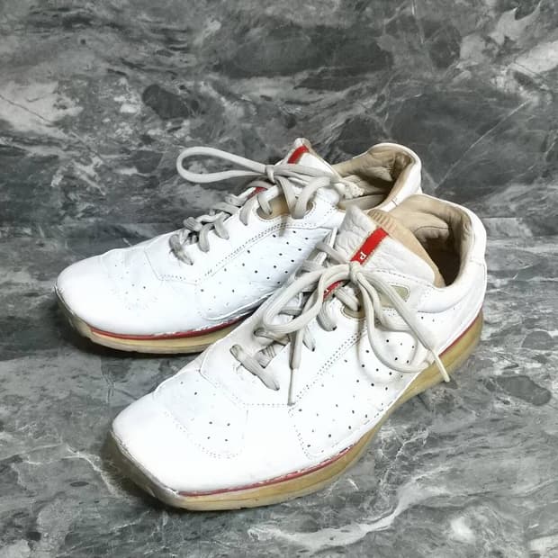 prada runner sneakers 270