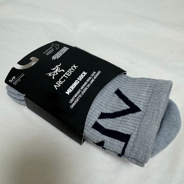 아크테릭스 라이트웨이트 메리노울 3/4크루 삭스 양말