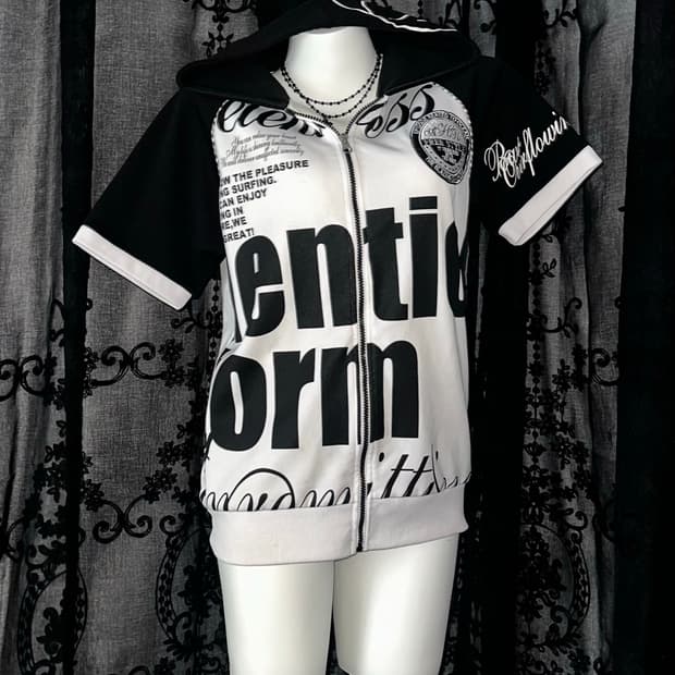 black & white graphic hooded zip-up