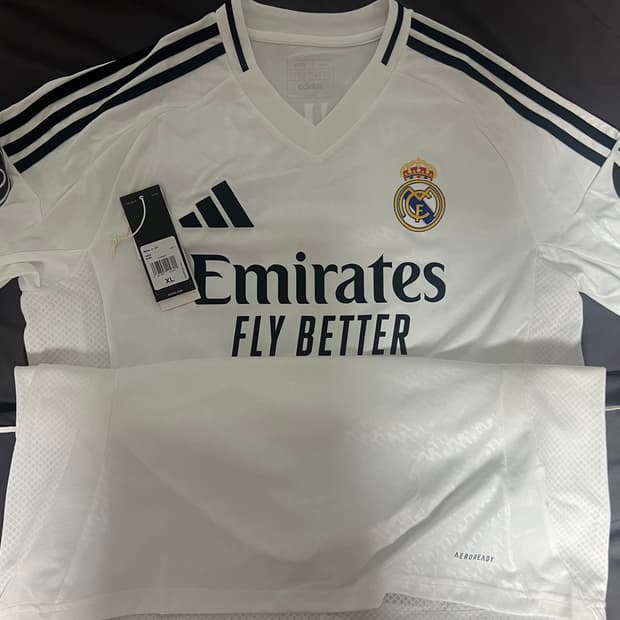 [새상품, 정품] 24/25 레알마드리드 홈 레플 비닐신 XL