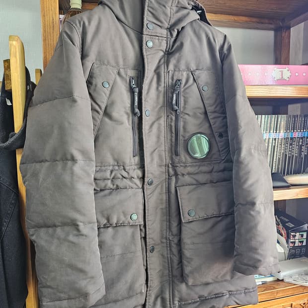 씨피컴퍼니 롱패딩 야상형 자켓 팔아요 cp